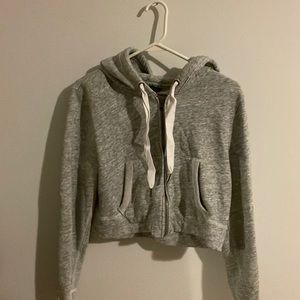 grey Abercrombie and Fitch cropped zip up